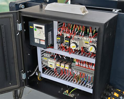 power supply to bridge crane junction box|crane electrical system.